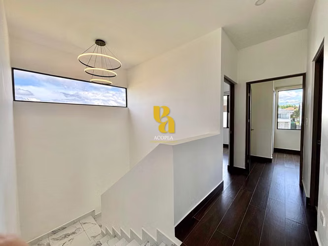 Alquiler de casa moderna con terraza y jardín en San Rafael de Alajuela - Imagen 10