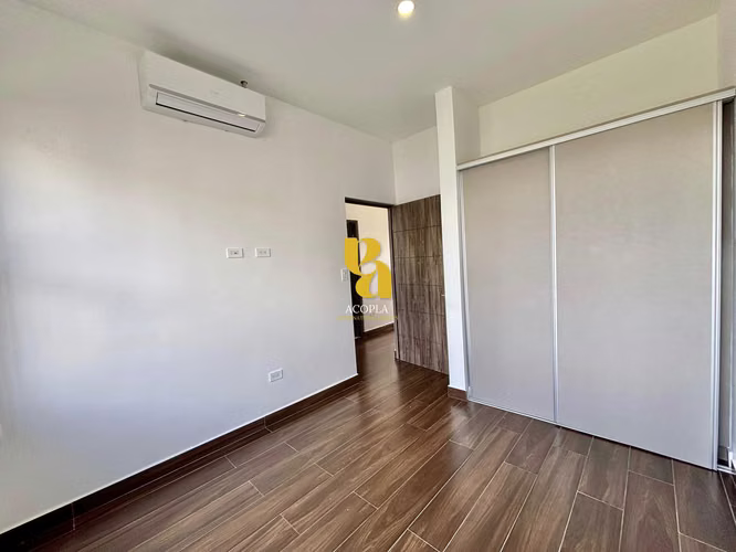 Alquiler de casa moderna con terraza y jardín en San Rafael de Alajuela - Imagen 17