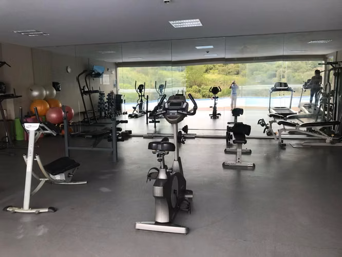 Apartamento en piso 10, full amedidades, Rohrmoser $ 1650 - Imagen 9