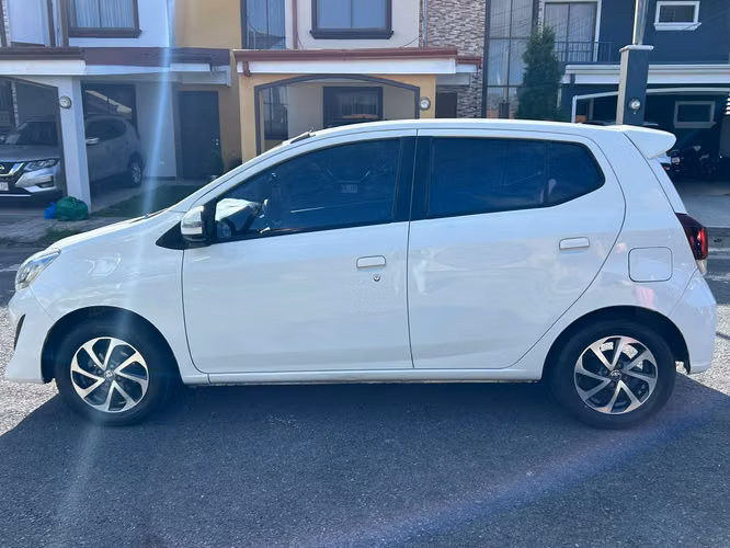 NEGOCIABLE Toyota Agya 2018