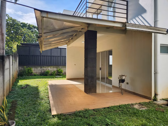 Espacioso Apartamento en La Guácima 3 Habs, Balcón, Patio 2 parq - Imagen 7