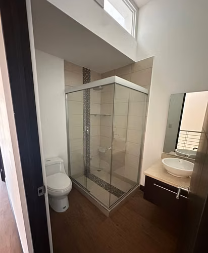 Condominio con amenidades en Guachipelín Norte $ 2000 + IVA - Imagen 18