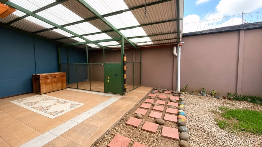 Casa en venta en Patarra de Desamparados - Imagen 12