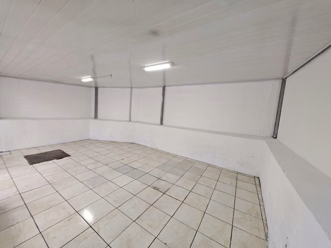 Edificio comercial en alquiler en el centro de Desamparados | 250 m² + espacios adicionales - Imagen 6