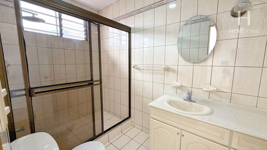 Casa en Venta Residencial El Pinar, San Pedro 3 Hab + Oficina NJA1418SB - Imagen 19