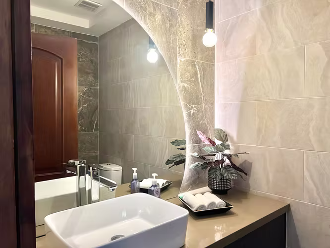 Alquiler de apartamento amueblado en Jaboncillos, Escazú - Imagen 19
