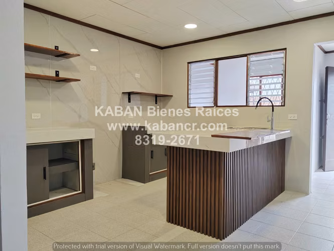 Alquiler de Casa para Oficina o Vivienda | San José | 4 Parqueos - Imagen 8
