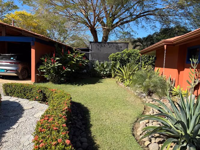 Venta de casa con piscina en Portegolpe, Tempate, Guanacaste (AD)