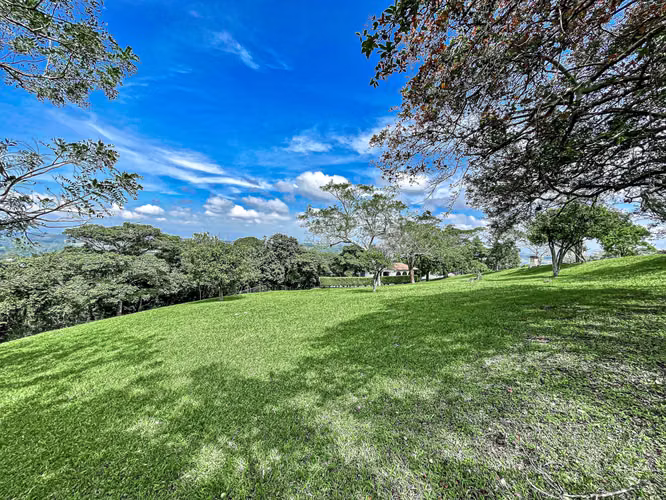 Mora Dream Home Lot for sale - Mora - Santa Ana - Imagen 4