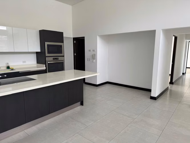 SANTA ANA RIO ORO  |  2 HABITACIONES  |  OFICINA  |  UN  SOLO NIVEL - Imagen 3