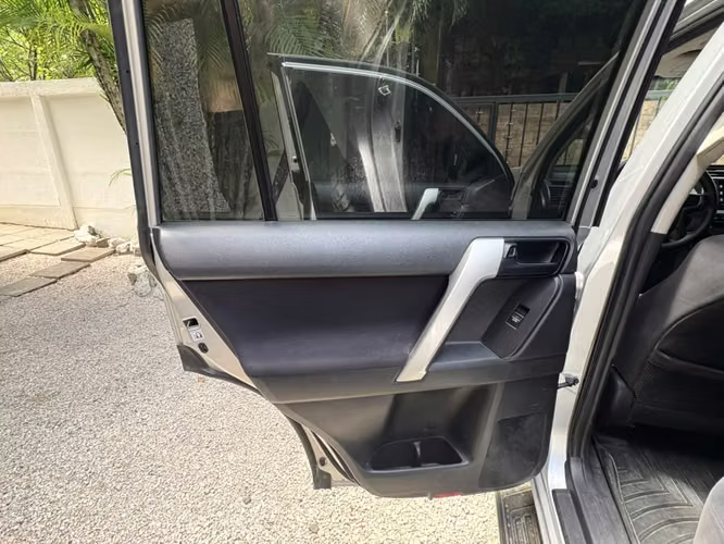 Toyota Land Cruiser Prado – Only 50,394 km