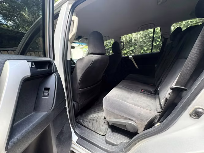 Toyota Land Cruiser Prado – Only 50,394 km