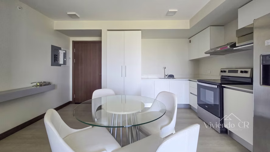 APARTAMENTO AMUEBLADO EN LA URUCA  |  PISO 9  |  LISTO PARA VIVIR - Imagen 4
