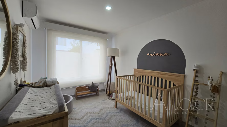 EXCLUSIVA CASA CON LINEA BLANCA | AMENIDADES PREMIUM  | 4 PARQUEOS - Imagen 15