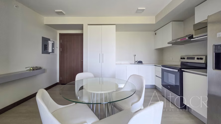 EXCLUSIVA CASA CON LINEA BLANCA | AMENIDADES PREMIUM  | 4 PARQUEOS - Imagen 12