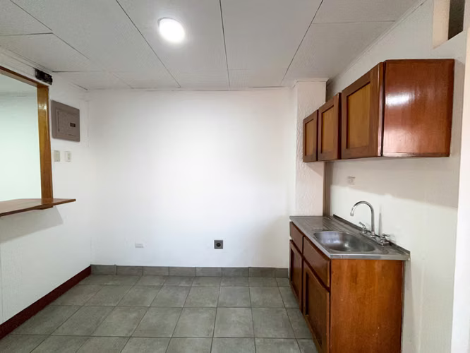 Alquiler Apartamento en San Pedro con Vista A Las Montañas – 3 Habitaciones - Imagen 3