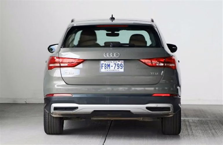 AUDI Q3 2020 AUTOMÁTICA GASOLINA GRIS