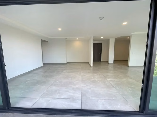 Venta – Apartamento de lujo en Escazú - Imagen 10