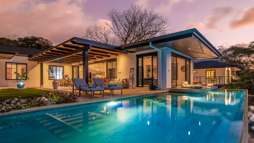 Luxurious 5 bedroom villa with pool and incredible views in Playa Hermosa Santa Teresa