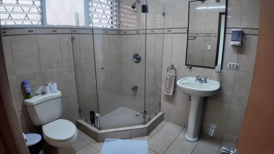 Alquiler comercial Sabana Sur - Imagen 18