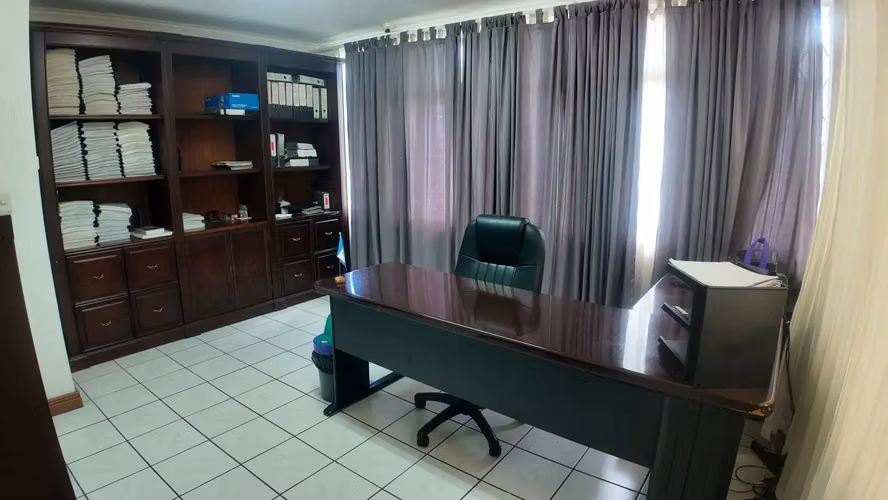 Alquiler comercial Sabana Sur - Imagen 5