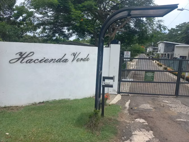Lote Residencial en Jacó, Garabito, Puntarenas: Su Oportunidad de Construir su Hogar Ideal - Imagen 3