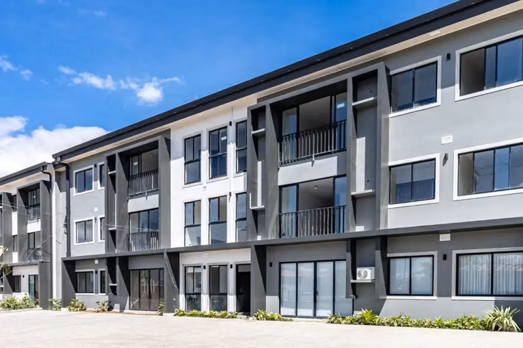 VENTA Y ALQUILER/ Apartamentos , Condominio NOVATRIANA, Alajuela - Imagen 3
