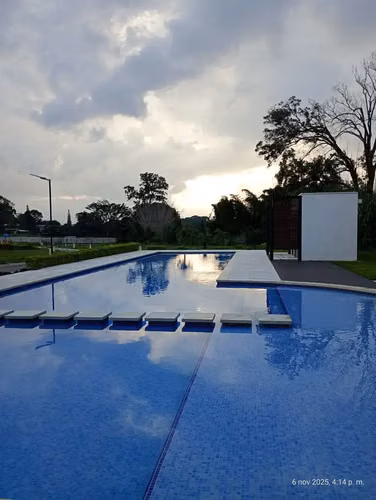 Lote residencial de primera categoría en el complejo cerrado Dulua Condominiums, Grecia: construya la casa de sus sueños en Costa Rica. - Imagen 4