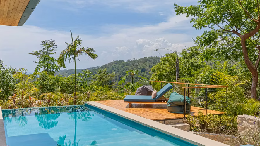Villa con vista al mar diseñada por arquitecto | Piscina infinita, entorno de selva e ingresos por alquiler comprobados | Santa Teresa, Costa Rica - Imagen 9