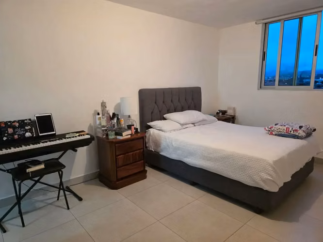 Apartamento moderno de 2 dormitorios y 2 baños en San Pablo, Heredia con balcón y concepto abierto. - Imagen 7