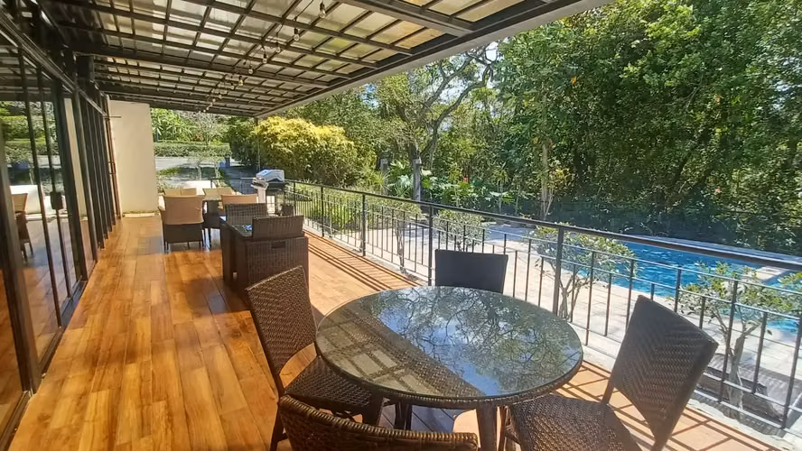 Moderna casa de lujo de 4 habitaciones en la urbanización Guácima - Imagen 12