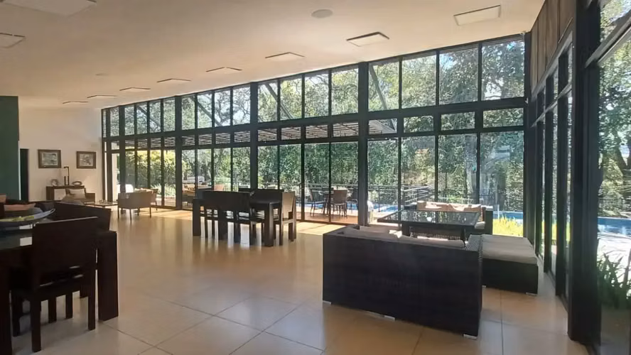 Moderna casa de lujo de 4 habitaciones en la urbanización Guácima - Imagen 11