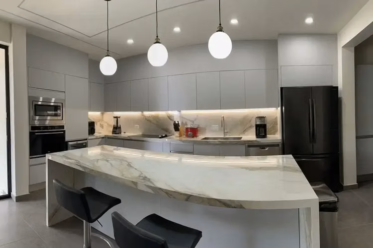 Moderna casa de lujo de 4 habitaciones en la urbanización Guácima - Imagen 4