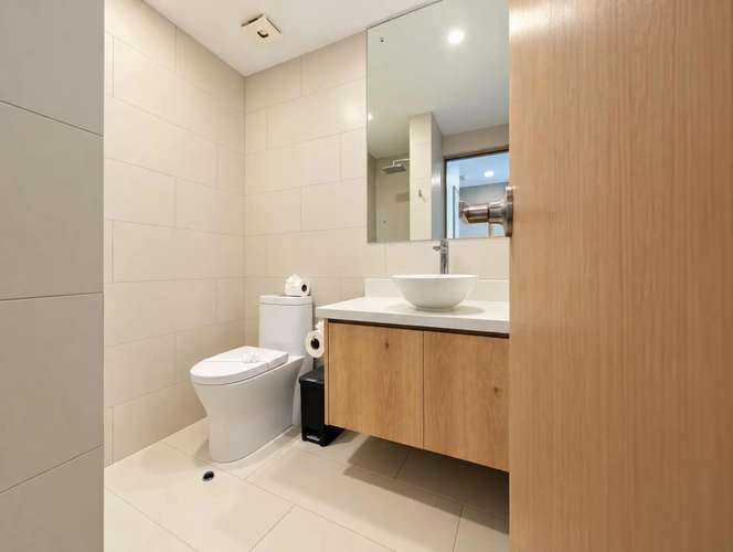 Torres del Mar 2501: Apartamento Premium de 2 Dormitorios en Piso 5 con Vistas a la Selva Tropical