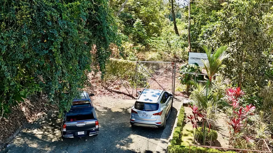 Terreno de desarrollo de primera calidad en comunidad cerrada, Playa Agujas - Imagen 3