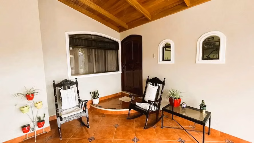 PROPIEDAD RESIDENCIAL EN VENTA EN SAN RAMOM, ALAJUELA