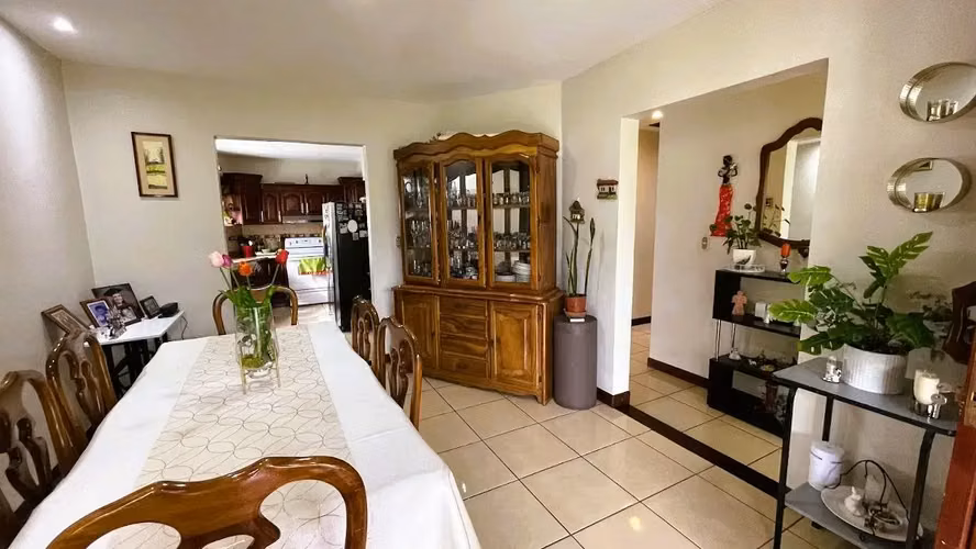 PROPIEDAD RESIDENCIAL EN VENTA EN SAN RAMOM, ALAJUELA - Imagen 5