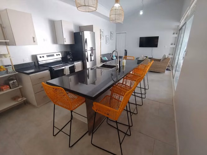 Modern 3-Bedroom Home in Bahía Ballena, Uvita: Your Costa Rican Paradise
