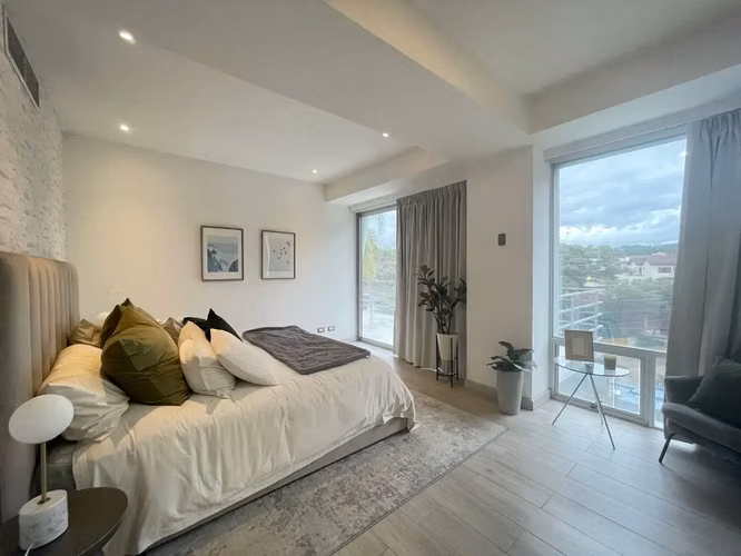 Apartamento de lujo de 3 habitaciones en una comunidad segura de Escazú - Imagen 14