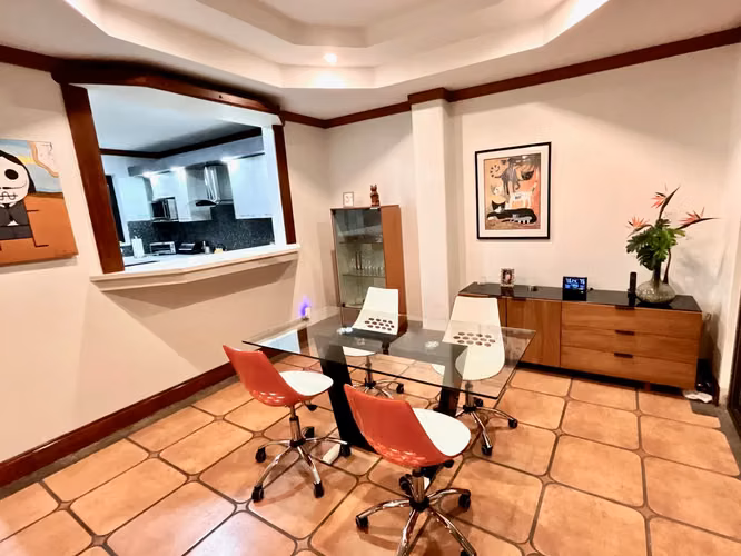 En Venta: Casa Independiente en Trejos Montealegre – Escazú - Imagen 8