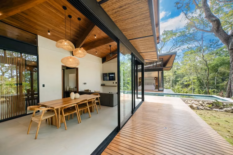 Villa de lujo en venta en Santa Teresa: un refugio tropical exclusivo - Imagen 8