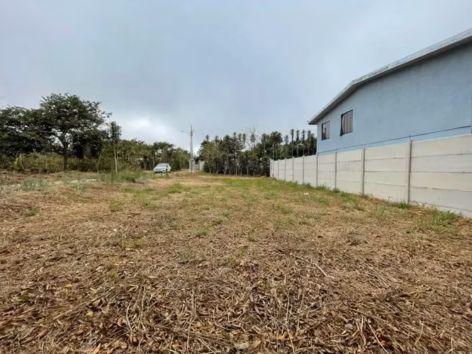Terreno residencial de primera categoría de 299 m² en Zaragoza, Palmares, Alajuela: ¡Construya la casa de sus sueños! - Imagen 3