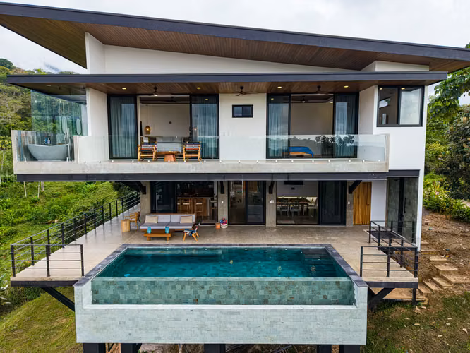New Luxury Ocean View Oasis in Bahía Ballena, Costa Rica: 5 Bedrooms, Infinity Pool & Sunset Views