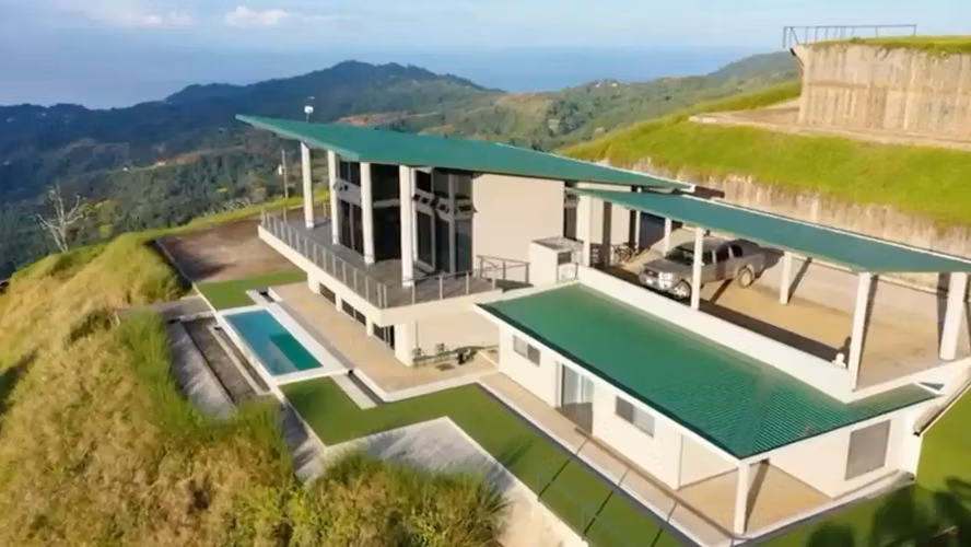 Horizontes oceánicos infinitos: un refugio sereno en Hermosa Hills - Imagen 2