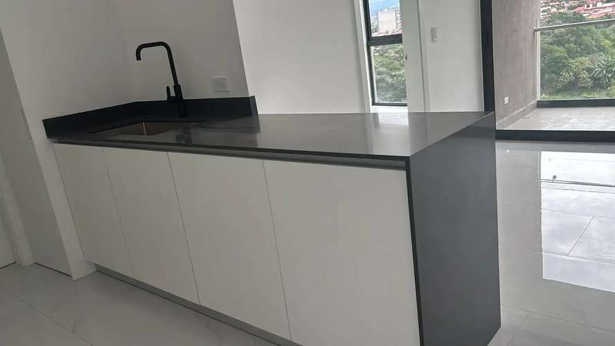 Exclusivo Apartamento de 1 Dormitorio en Rohrmoser con Amenidades de Lujo - Imagen 11