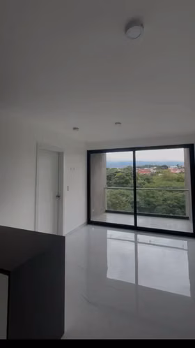 Exclusivo Apartamento de 1 Dormitorio en Rohrmoser con Amenidades de Lujo - Imagen 14