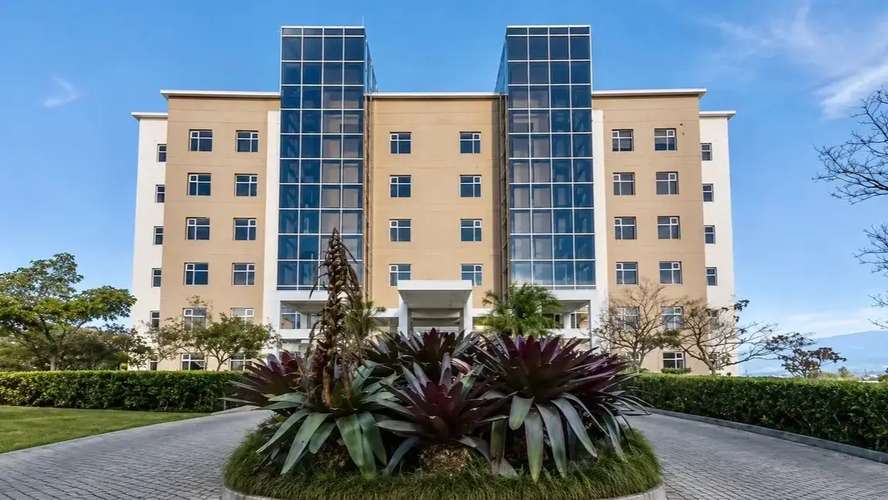 VENTA / Lujo y Modernidad: Apartamentos Exclusivos en San Rafael de Escazú