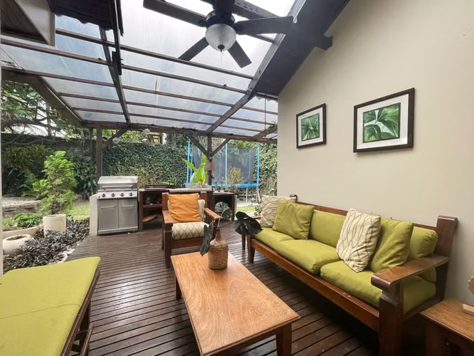 En Venta: Casa de 1 nivel en Escazu – Trejos Montealegre - Imagen 9