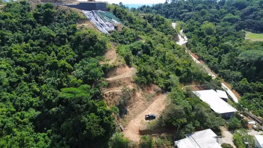 Propiedad con vista al mar en venta en una de las comunidades cerradas más exclusivas de Playa Hermosa, Jacó. - Imagen 11