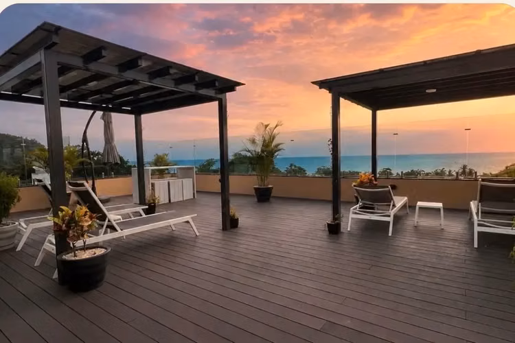Torres del Mar Jaco: Modern Condos Steps to the Beach